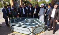 وزیر جهاد کشاورزی به مقام شامخ شهدای شهرستان ارومیه ادای احترام کرد