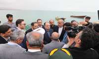 بازدید وزیر جهاد کشاورزی از پرورش میگو دلوار بوشهر
