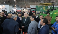 نمایش محصولات نوین و ماشین‌آلات کشاورزی در قائمشهر/ گامی برای توسعه کشاورزی مازندران