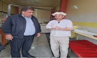 بازدید سرزده مدیر جهاد کشاورزی آذرشهر از نانوایی‌های نوبت عصر در ماه رمضان  