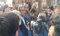 بازدید استاندار خراسان رضوی از غرفه های تنظیم بازار کالاهای اساسی در مشهد مقدس