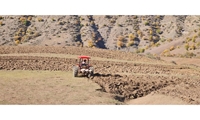 احیای ۵۰ هکتار از زمین‌های کشاورزی روستای رجه پس از ۴ دهه رکود/ آغاز فصلی تازه در کشاورزی سوادکوه