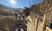 ارزیابی میدانی پروژه ۲۴ میلیارد ریالی احداث دیواره حفاظتی روستای ادروتوسه – چالو