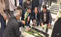 حضور کارکنان سازمان جهاد کشاورزی خراسان شمالی در آیین گلباران مزار مطهر شهدا به مناسبت گرامیداشت هفته دفاع مقدس
