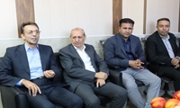 تسهیل واگذاری اراضی به سرمایه‌گذاران دارای اهلیت برای توسعه تولید و بازارچه‌های عرضه مستقیم 