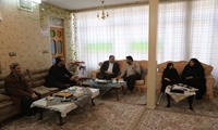 "ساداتی‌نژاد" در دیدار با خانواده شهید کردی: شهدای جهادگر آبرو و افتخار وزارت جهاد کشاورزی هستند