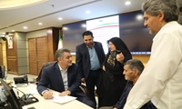 برپایی میز ارتباطات مردمی معاون توسعه مدیریت و منابع وزارت جهاد کشاورزی در هفته دولت