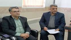  حضور معاون تولیدات گیاهی در اشکذر جهت پیگیری روند تسهیلات توسعه مکانیزاسیون