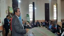 دیدار رئیس جهاد کشاورزی کهگیلویه و بویراحمد با کشاورزان دشتروم برای عبور از بحران آب