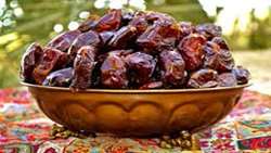 تولید سالانه بیش از ۲۵۰ تن خرما در ۱۲۶ هکتار نخلستان مهران