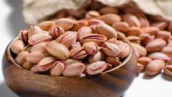 صادرات ۱.۷ میلیارد دلاری پسته ایران