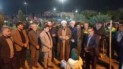  پویش نهال_امید همراه با یاد شهدا برای  طبیعت و پوشش سبز همراه با توزیع۱۰۰۰ نهال مثمر در  میدان علیخانی