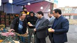  با تصمیم کارگروه راهبری، قیمت میوه شب عید کاهش یافت/ عرضه مستقیم میوه نوروزی در آذربایجان شرقی با 25 درصد زیر قیمت بازار