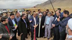 سفر هیأت دولت به استان چهارمحال و بختیاری - بازدید وزیر جهادکشاورزی از پروژه های بخش کشاورزی