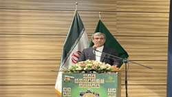 کشاورزان برتر ستون امنیت غذایی کشور هستند