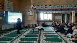 بهره برداران شهرستان البرز با تغذیه گیاهی و مصرف کودهای شیمایی آشنا شدند