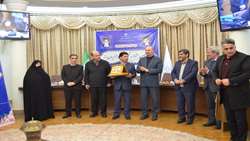 در چهاردهمین جشنواره کارآفرینان برتر استان آذربایجان شرقی از کارآفرینان بخش کشاورزی تجلیل شد