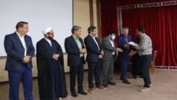 گندم کاران استان سمنان تجلیل شدند