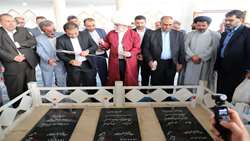 تجدید میثاق وزیر جهاد کشاورزی با شهدای شهرستان آق قلا در بدو ورود به استان گلستان